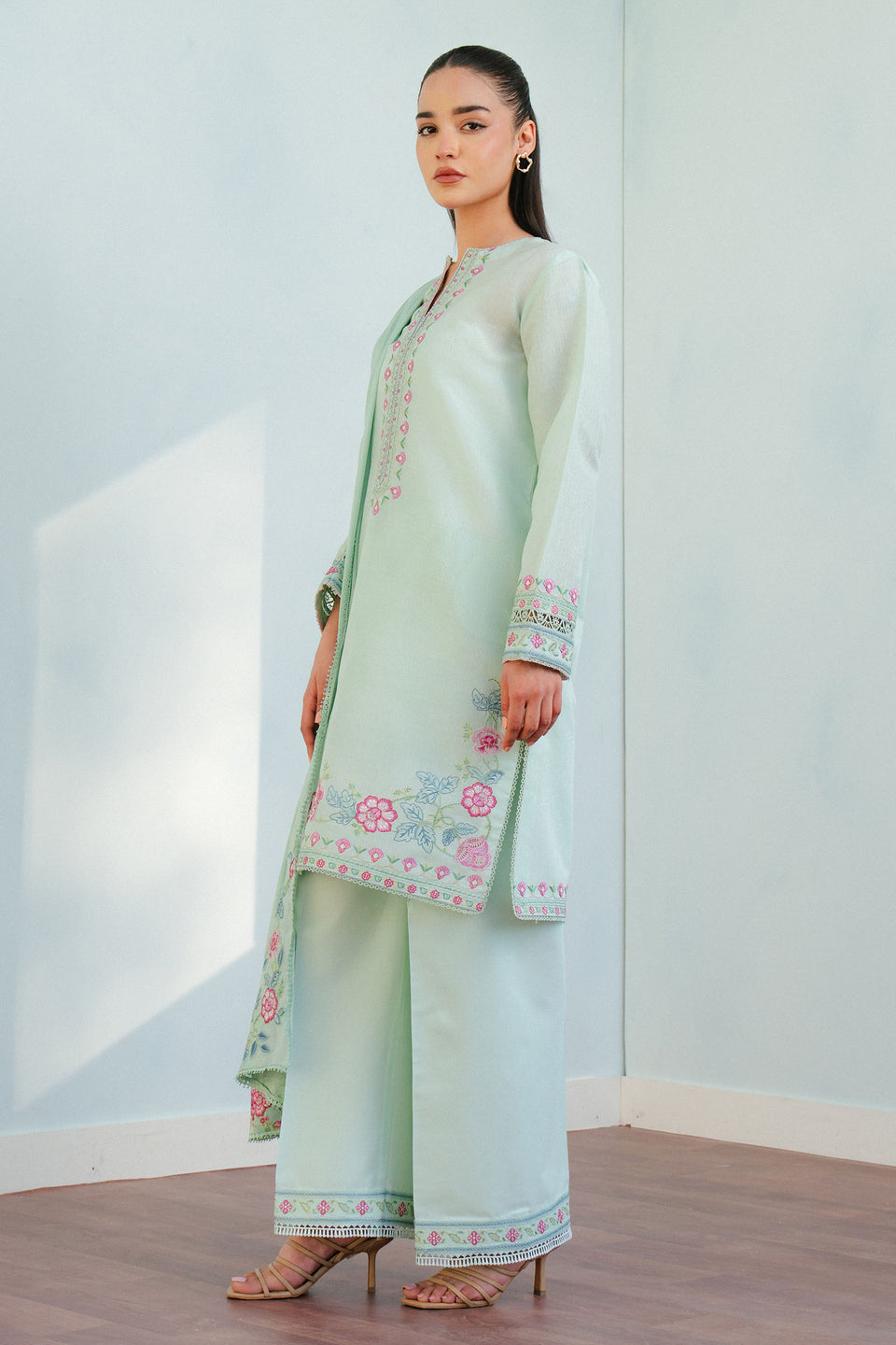 Coco by Zara shahjahan INDI-9A Lawn 25'