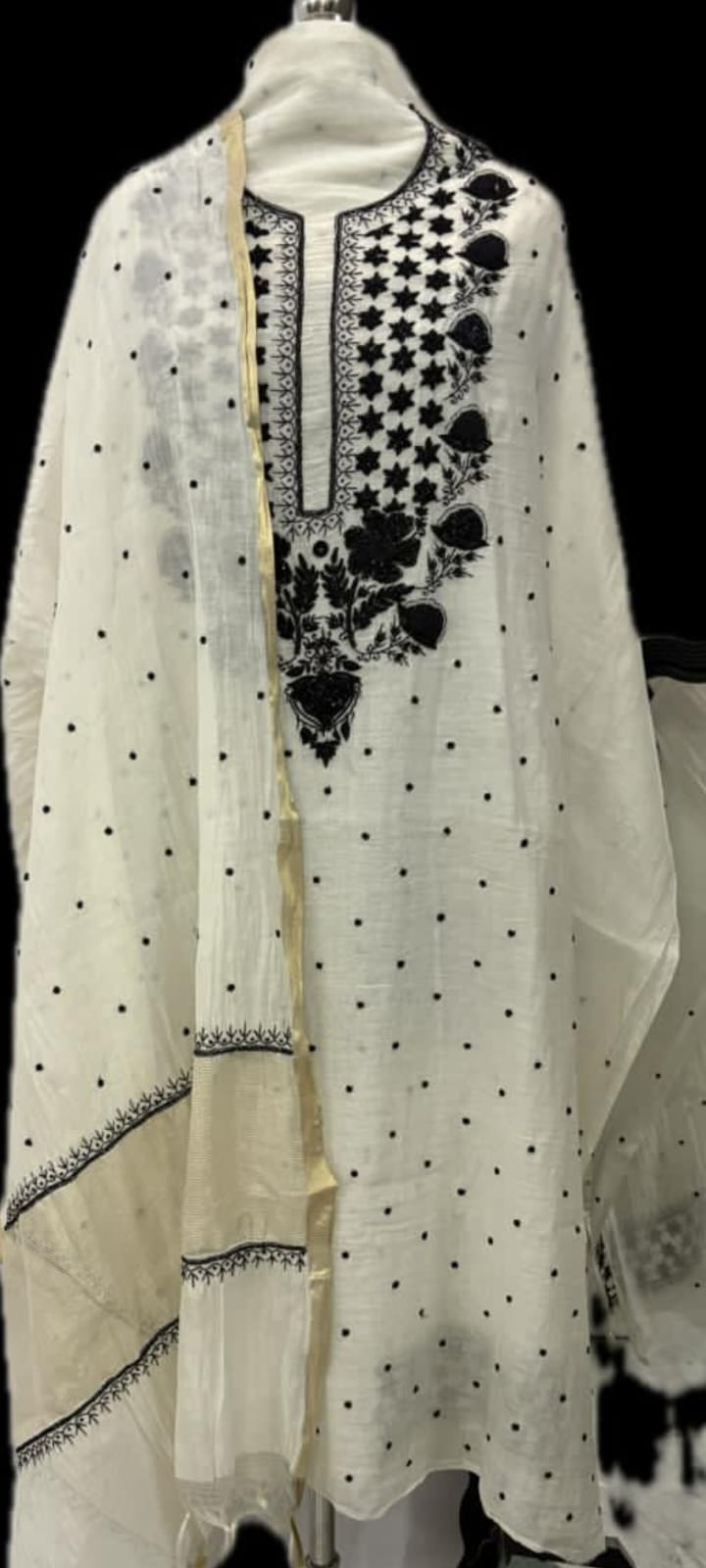 Noor-e-Siyah – Pure Mul Chanderi Unstitched 2 Piece Suit