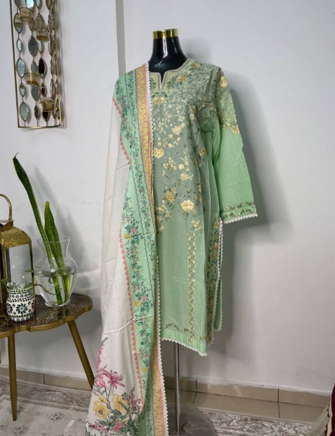 Coco by Zara Shahjahan VELIN