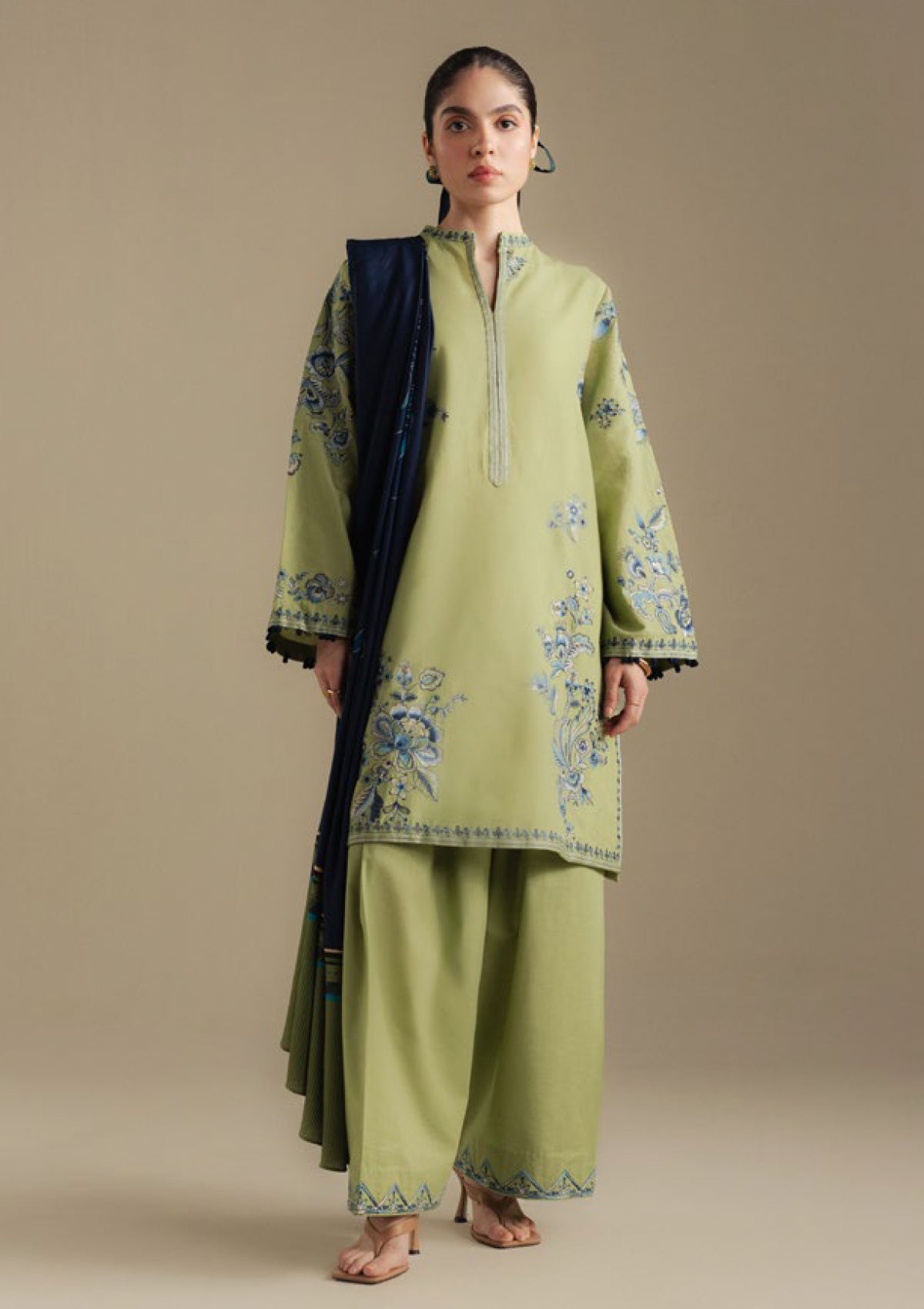Coco by Zara Shahjahan SNOWDROP-10B Unstitched Winter Collection 25