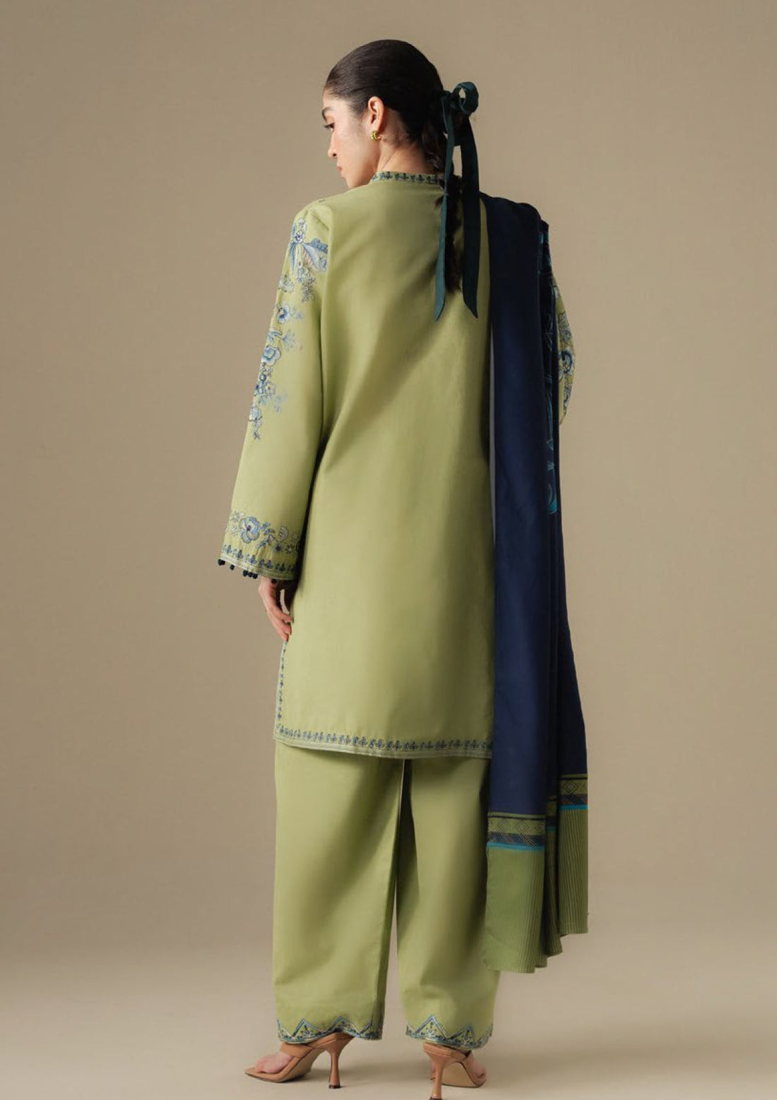 Coco by Zara Shahjahan SNOWDROP-10B Unstitched Winter Collection 25
