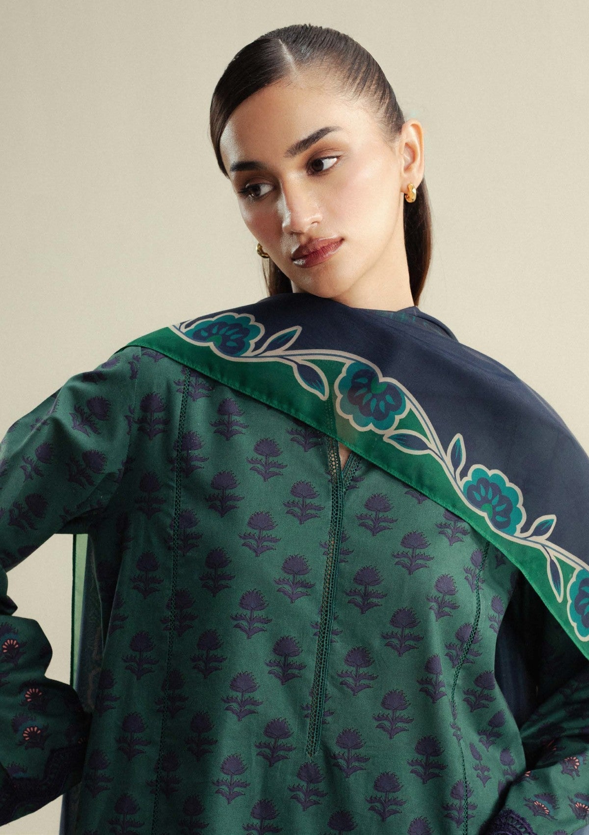 Coco by Zara shahjahan Willow D10A Drop-4 Unstitched 25'